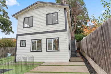 339 Monterey St, Brisbane, CA 94005 - photo 5