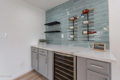 8110 N 11th Place, Phoenix, AZ 85020 - photo 5