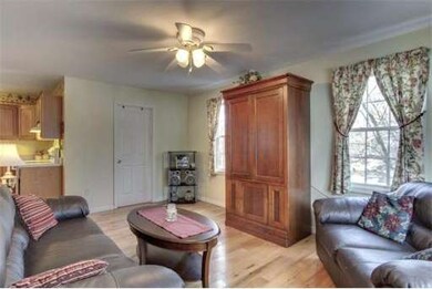 105 Indian Run Rd, Bellingham, MA 02019 - photo 7