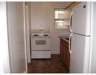 19 Westminster St unit B, Worcester, MA 01605 - photo 7