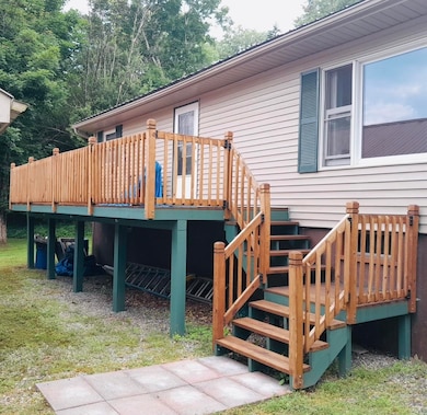 624 Breezy Hill Rd, Barton, VT 05822 - photo 2