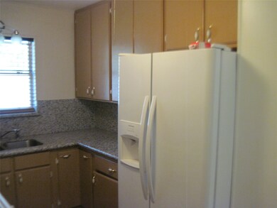 129 5th St, Brazoria, TX 77422 - photo 7