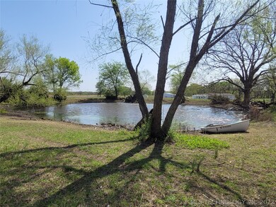 25380 Wilson Rd, Henryetta, OK 74437 - photo 3