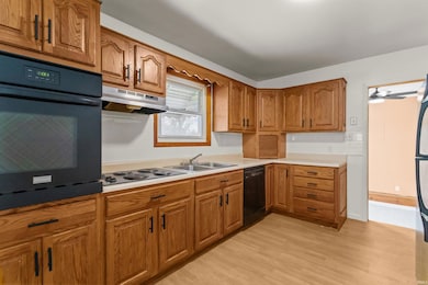 2137 N Waugh St, Kokomo, IN 46901 - photo 6