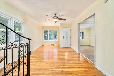 882 Malden Dr, Keyport, NJ 07735 - photo 7