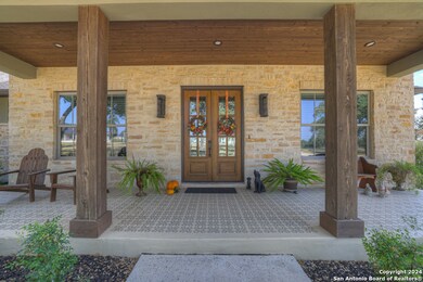 535 Curvatura, New Braunfels, TX 78132 - photo 7