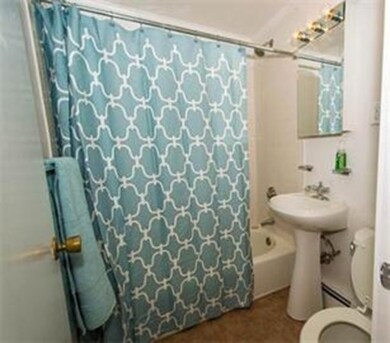 518 Putnam Ave unit 6, Cambridge, MA 02139 - photo 6