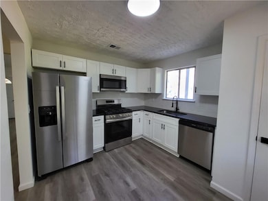 5729 Rock Rd, Union City, GA 30291 - photo 4