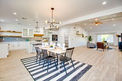 4433 E Piccadilly Rd, Phoenix, AZ 85018 - photo 6