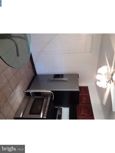 1330 N 29th St, Philadelphia, PA 19121 - photo 7