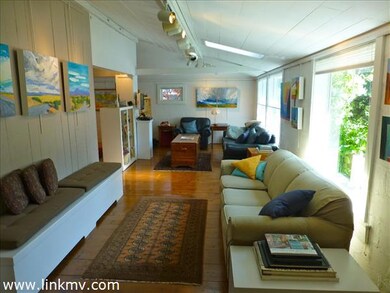 91 Dukes County Ave unit R, Vineyard Haven, MA 02568 - photo 3