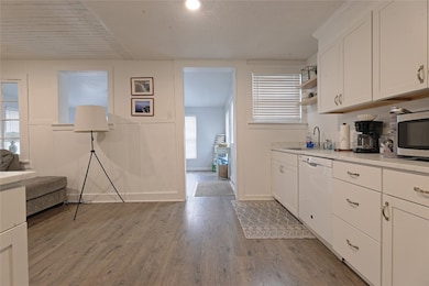 3145 Lake Front Dr, Erie, PA 16505 - photo 6