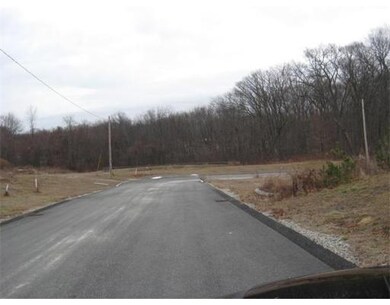 4 Rock Hill Farm Rd, Milford, MA 01757 - photo 2