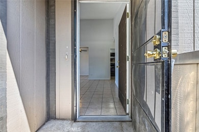 1151 S Chestnut Ave unit 215, Fresno, CA 93702 - photo 5