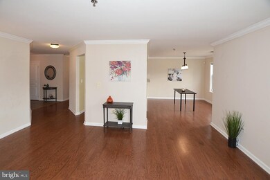 Savoy Park unit 212, Falls Church, VA 22041 - photo 6