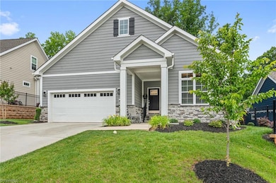 2433 Albemarle Ct, Winston-Salem, NC 27106 - photo 2