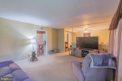 8 Lauffer Ln, Sewell, NJ 08080 - photo 6