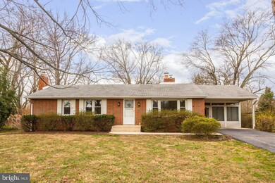 10609 Johns Hopkins Rd, Laurel, MD 20723 - photo 3