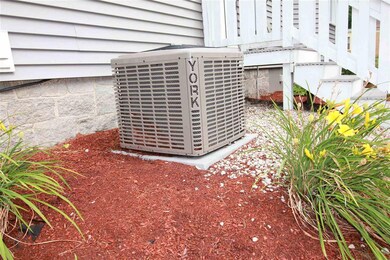 94 Range Rd unit A, Windham, NH 03087 - photo 3