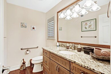11395-Twelve-Oaks-Way-NPB-MKH_3066