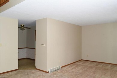 Easy to keep yet spacious for gathering, the layou