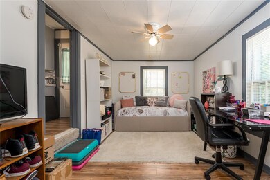 420 Throckmorton St, Weatherford, TX 76086 - photo 6