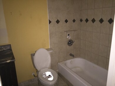 214 Sitton St, Liberty, SC 29657 - photo 4