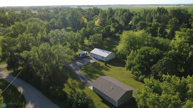 792 2nd St NW, Hillsboro, ND 58045 - photo 7