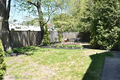171 Arnold Ave unit 3, Cranston, RI 02905 - photo 2