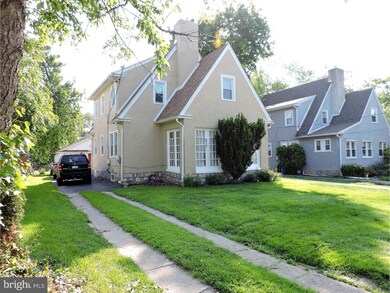 317 Derwyn Rd, Lansdowne, PA 19050 - photo 2