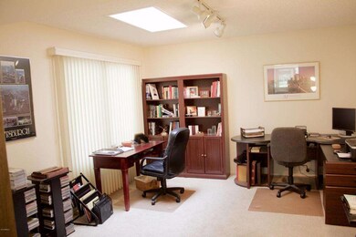 18408 N Conestoga Dr, Sun City, AZ 85373 - photo 4