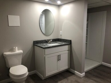 207 Bypass 28 unit B, Derry, NH 03038 - photo 5