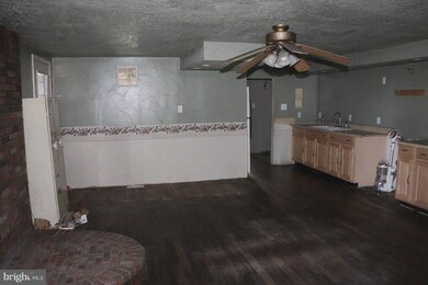 5897 Charlestown Rd, Mercersburg, PA 17236 - photo 3