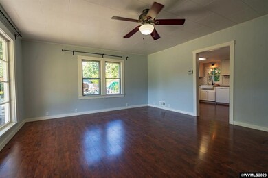 39035 SE 1st Ave, Scio, OR 97374 - photo 5