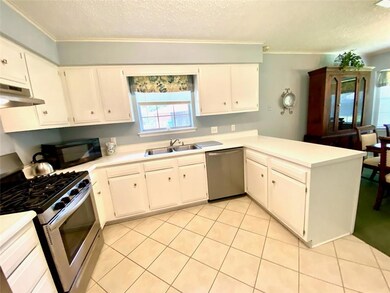 Expansive counter space, stainless appliances and