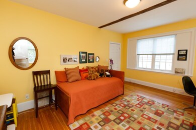 107 Griggs Rd unit 2, Brookline, MA 02446 - photo 6
