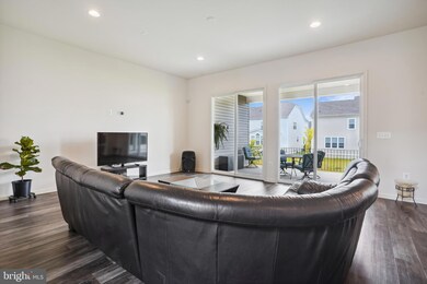 1233 Coastal Ave, Stafford, VA 22554 - photo 7