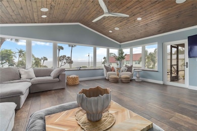 711 N Indian River Dr, Cocoa, FL 32922 - photo 7