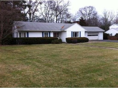 39 Country Club Dr, Brockton, MA 02301 - photo 4