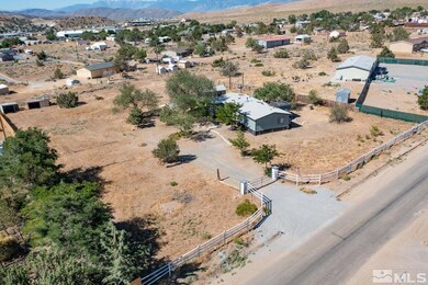 33 Calcite Dr, Mound House, NV 89706 - photo 4