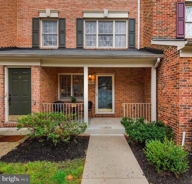 11325 Morning Gate Dr, Rockville, MD 20852 - photo 2