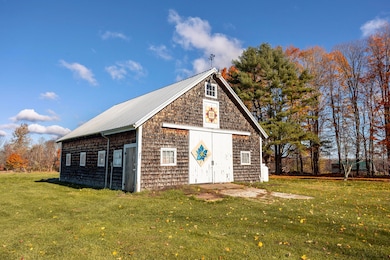 389 Higgins Rd, Pittsfield, ME 04967 - photo 4