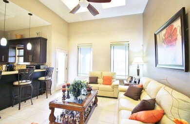 904 S Flag St unit 52, Pharr, TX 78577 - photo 5