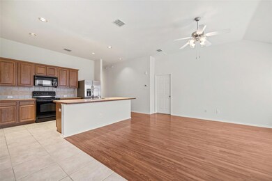 872 Bowie Dr, Lavon, TX 75166 - photo 6