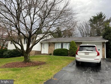 1609 Mount Aetna Rd, Hagerstown, MD 21742 - photo 2