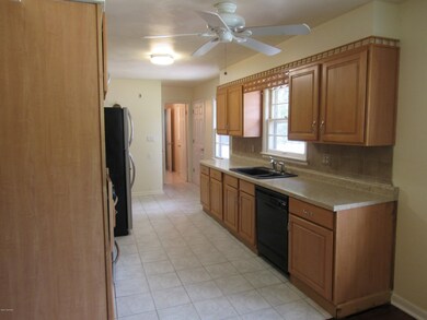 1337 Merrifield Ave, Niles, MI 49120 - photo 4