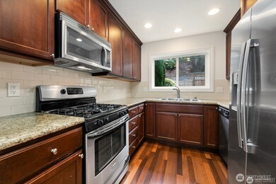 102 W Florentia St unit A, Seattle, WA 98119 - photo 7