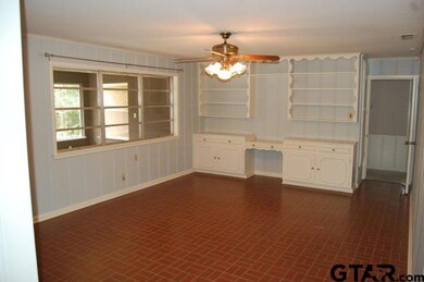 222 222 Ridgecrest Dr, Tyler, TX 75701 - photo 6