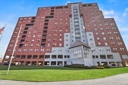 Point Gloria Condominiums unit 211, Fall River, MA 02720 - photo 3
