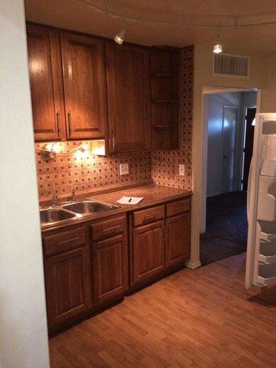 KITCHEN 1 (1)